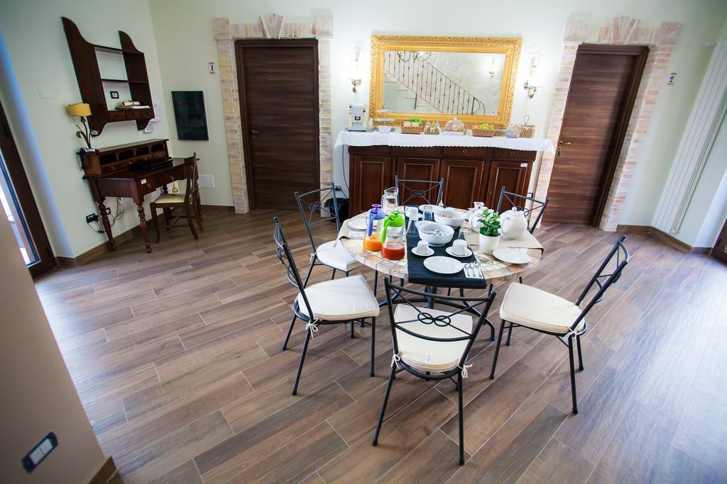 Villa Lu マリーナ・ディ・パルマ エクステリア 写真