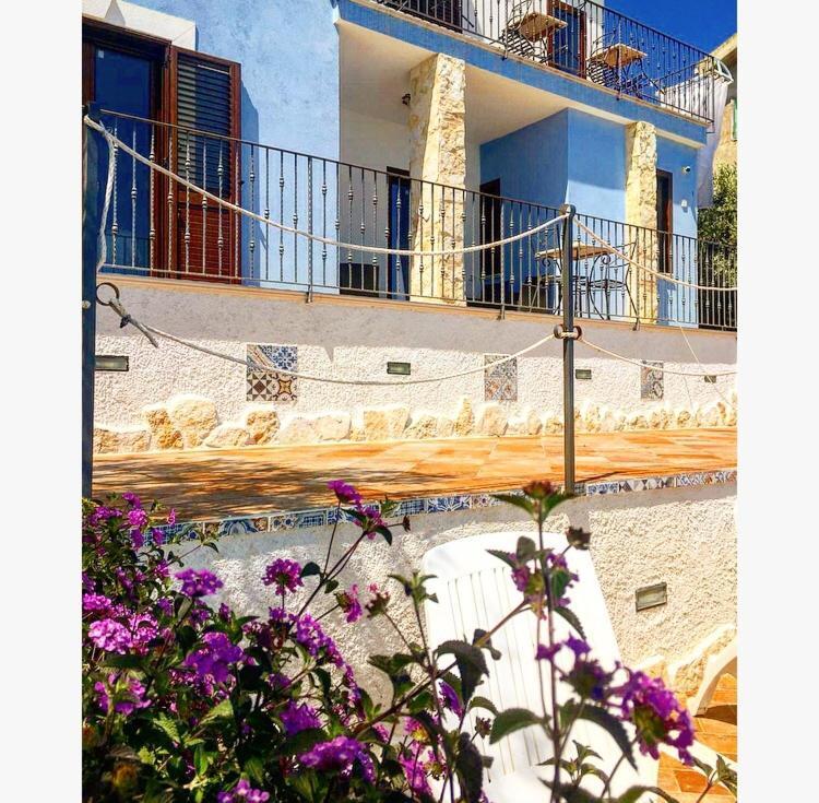Villa Lu マリーナ・ディ・パルマ エクステリア 写真